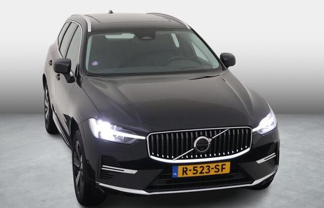 Volvo XC60 2.0 T8 Plug-in hybrid AWD Ultimate Bright | 455PK | Long Range| Trekhaak | Luchtvering | 360° Camera | Massage | Stoel koeling | Stoel + Stuur verwarming | HUD | VOL