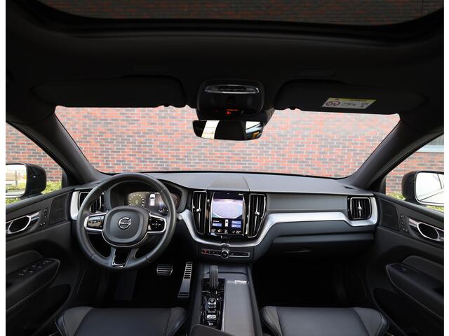 Volvo XC60 T8 AWD Polestar Engineered
