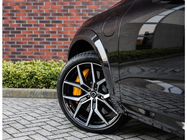 Volvo XC60 T8 AWD Polestar Engineered