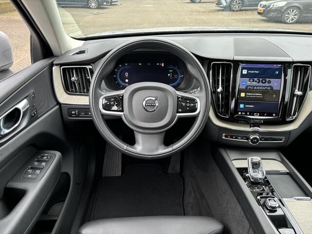 Volvo XC60 2.0 T6 Long Range Plug-in hybrid AWD Inscription | Memorystoelen | Schuif-/kanteldak| Park Camera | Keyless Entry