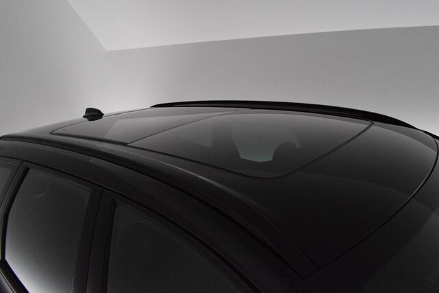 Volvo XC60 2.0 390pk Recharge T8 AWD R-Design 360Camera Keyless Memory Panoramadak Navigatie