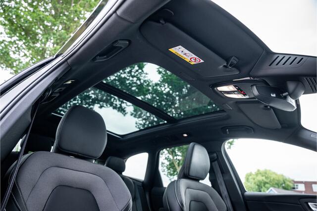Volvo XC60 2.0 T6 Plug-in hybrid AWD Plus Black Edition**LONG RANGE** GOOGLE** DEALER ONDERHOUDEN