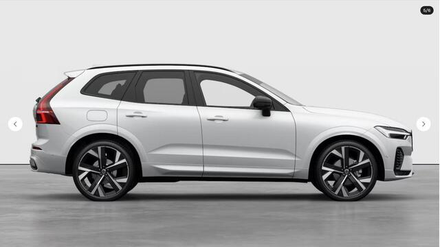 Volvo XC60 B5 AWD Ultra Black Edition | FACELIFT | Luchtvering | Bowers&Wilkins | Panoramadak | Massage+Ventilatie | Trekhaak | 22 Inch