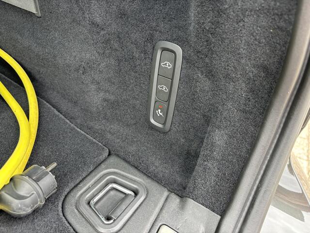 Volvo XC60 T8 AWD Inscription Luchtvering 360 Pano Stoelventilatie Keyless
