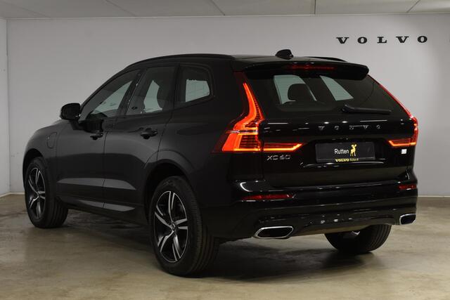 Volvo XC60 T8 390PK Automaat AWD R-Design Navigatie / Camera / Adaptieve Cruise Control/ Elektrische Achterklep/ Keyless Entry / Elektrische Bestuurderstoel / Stuur en Stoelverwarming / Trekhaak