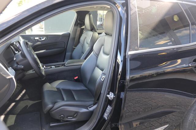 Volvo XC60 2.0 T6 Plug-in hybrid AWD Inscription Expression | Schuif- opendak | Trekhaak Elektr. | Zomer & Winterset