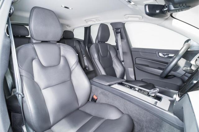 Volvo XC60 2.0 B5 Inscription | Leder | LED koplampen | Navigatie | 19 inch | Trekhaak | Camera | Parkeersensoren | Cruise Control adaptief |