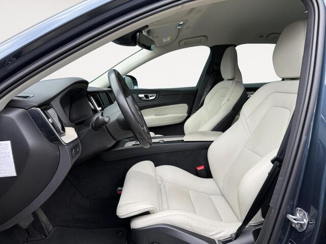 Volvo XC60 2.0 B5 Inscription | Lederen bekleding | Elektrisch verstelbare bestuurderstoel | Apple Carplay & Android auto |