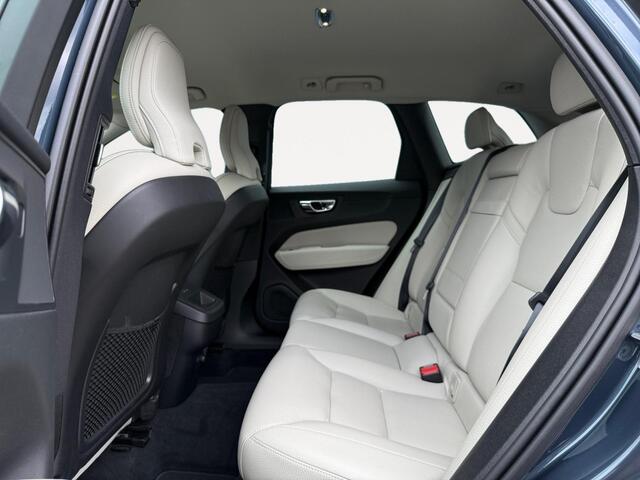 Volvo XC60 2.0 B5 Inscription | Lederen bekleding | Elektrisch verstelbare bestuurderstoel | Apple Carplay & Android auto |