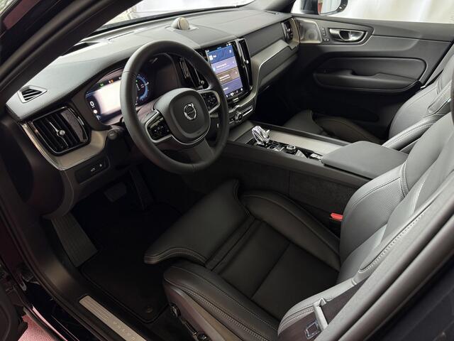Volvo XC60 T6 RECHARGE AWD LUCHTVERING ULTRA BLACK EDITION PANO 360CAM BOWERS&WILKINS TREKHAAK 21''LMV MASSAGE ? NIEUWE AUTO ?
