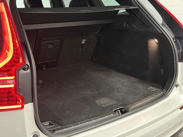 Volvo XC60 2.0 Recharge T6 AWD R-Design Open dak | Adapt. Cruise control | 22" | 360 graden camera | Stoel- en Stuurwiel verwarming | Harman/Kardon