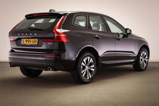 Volvo XC60 2.0 B5 Momentum Exclusive | LIGHTNING PACK | PANORAMADAK | LEDER | 360 CAMERA