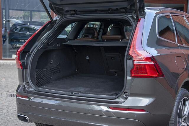 Volvo XC60 2.0 T5 AWD INSCRIPTION / PANO / 360 CAMERA