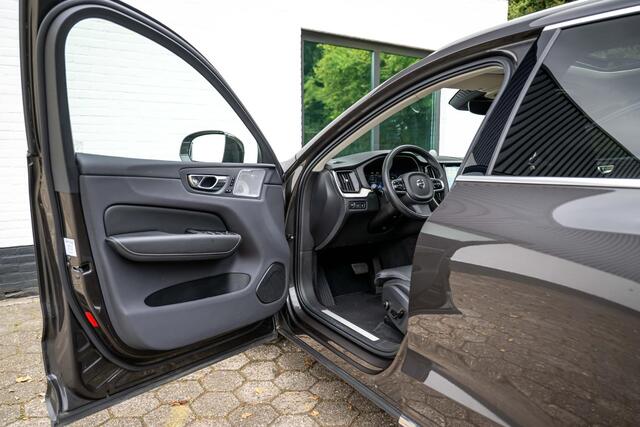 Volvo XC60 2.0 T6 AWD Inscription 398pk LONG RANGE Massage