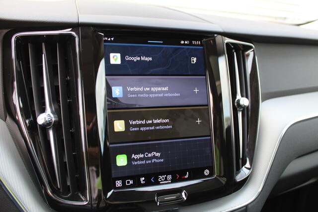 Volvo XC60 2.0 T8 Plug-in hybrid AWD Core Bright | Elek. Trekhaak | Panoramadak |
