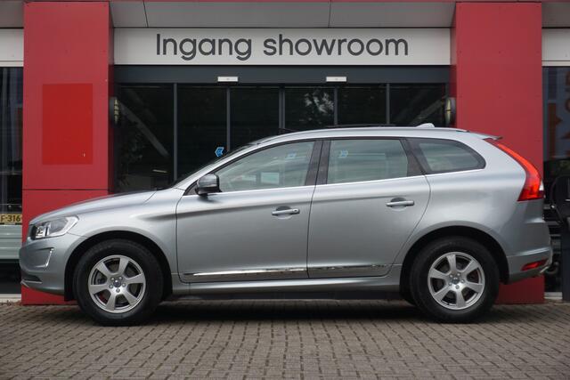 Volvo XC60 2.0 D4 Automaat FWD Polar+ | Origineel NL | Panoramadak | Camera | Leder | Trekhaak |