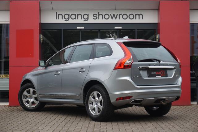 Volvo XC60 2.0 D4 Automaat FWD Polar+ | Origineel NL | Panoramadak | Camera | Leder | Trekhaak |