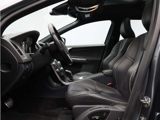 Volvo XC60 T5 FWD R-Design Nordic+ Sport / Standkachel / Schuifdak / Harman Kardon / Dealer onderhouden / Bestuurdersstoel met geheugen / DAB / Leder / 20" / Stoel en stuurverwarming /
