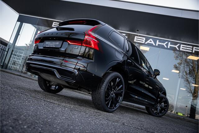 Volvo XC60 T6 Recharge AWD Plus Black Edition ** Panodak ** Trekhaak ** H&K