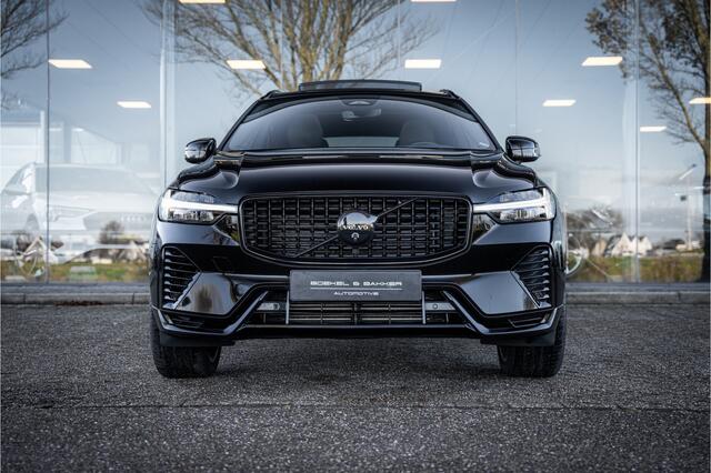 Volvo XC60 T6 Recharge AWD Plus Black Edition ** Panodak ** Trekhaak ** H&K