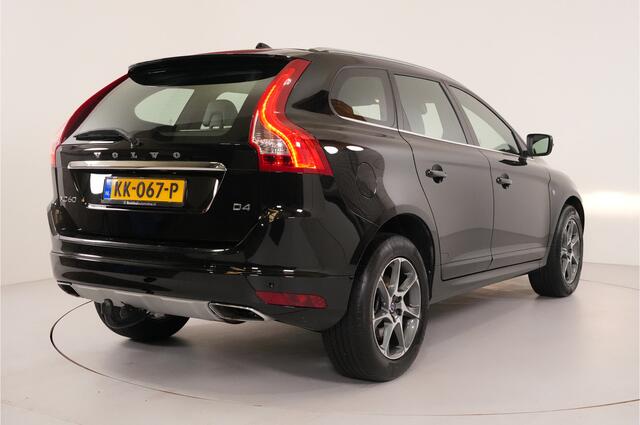 Volvo XC60 2.0 D4 FWD Ocean Race | 97.000 kilometer | Dealer onderhouden | Trekhaak |