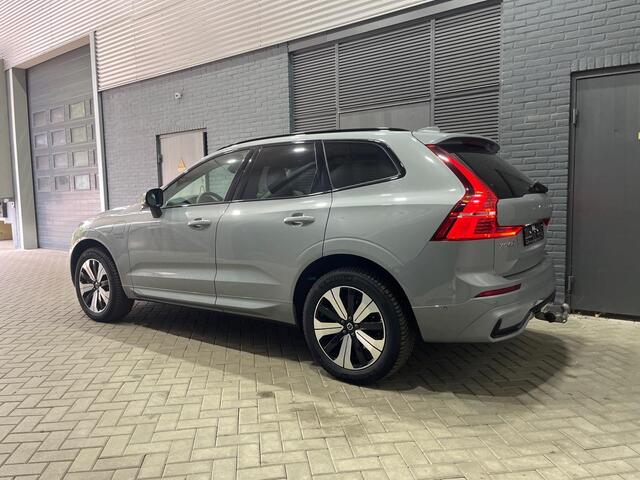 Volvo XC60 T6 Plug-in hybrid Plus Dark | Panoramadak | 360 Camera | Trekhaak | Harman/Kardon | Stoel+Stuurverwarming