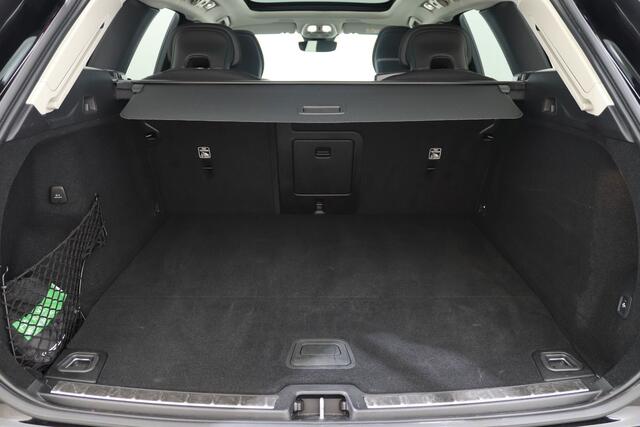 Volvo XC60 2.0 T6 RECHARGE 350PK AWD CORE BRIGHT AUT8 | Panoramadak | Climate Pack | Trekhaak