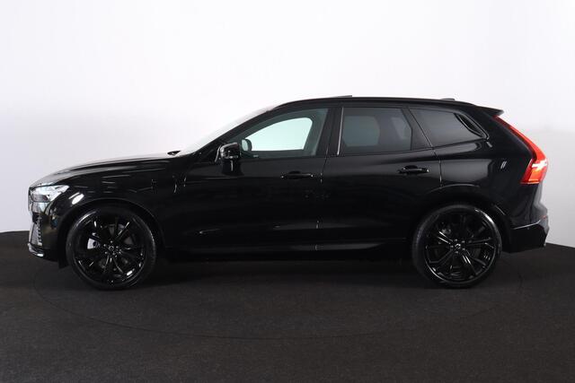 Volvo XC60 T6 Recharge AWD Ultra Black Edition - Luchtvering - Head-up display - Nappaleder - Voorstoelen elektr. verstelbaar met geheugen, ventilatie en massage - 360° camera - IntelliSafe Assist & Surround - 21" LMV - Panoramisch schuif-/kanteldak - Harman Kardon