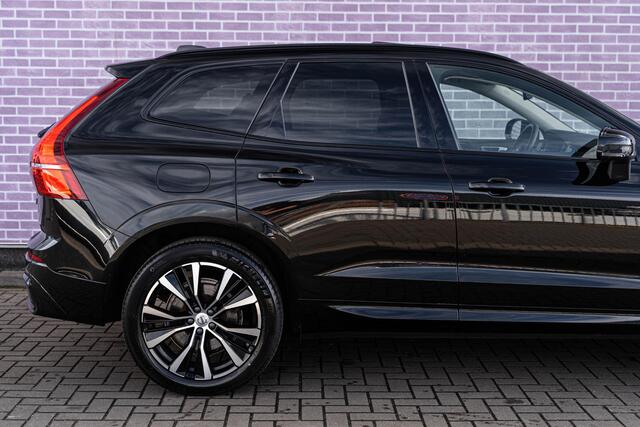 Volvo XC60 2.0 T6 Plug-in hybrid AWD Ultimate Bright | Harman Kardon Audio | Stoelverwarming Voor + Achter | Stuurverwarming | Getint Glas | Adaptieve Cruise Control | Dodehoekdetectie | Keyless | Carplay | Volvo On Call |