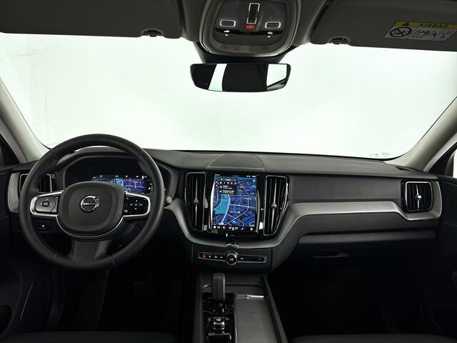 Volvo XC60 T6 Plug-in hybrid AWD Plus Dark | Panoramadak | 360º camera | Stoel- en Stuurverwarming | Trekhaak