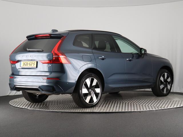 Volvo XC60 2.0 T6 Plug-in hybrid AWD Plus Black Edition (Elek. Trekhaak-achterklep / Pano / Stoelverw. V+A)