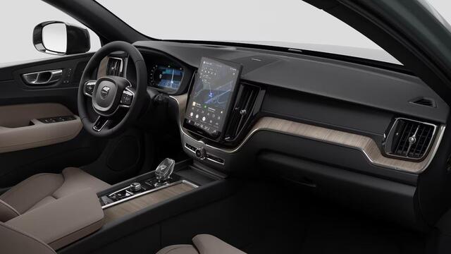 Volvo XC60 2.0 T6 Plug-in hybrid AWD Ultra Dark / Luchtvering / Pano. dak / Elek. verstelbare stoelen / Stoel + stuurverwarming / 22" velgen / Cardamom interieur / Harman Kardon / Head-up display /