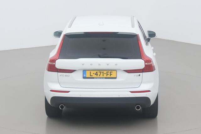 Volvo XC60 T5 AWD Momentum | BLIS | Camera | Apple Carplay | Stoelverwarming | 20 Inch | Getint Glas