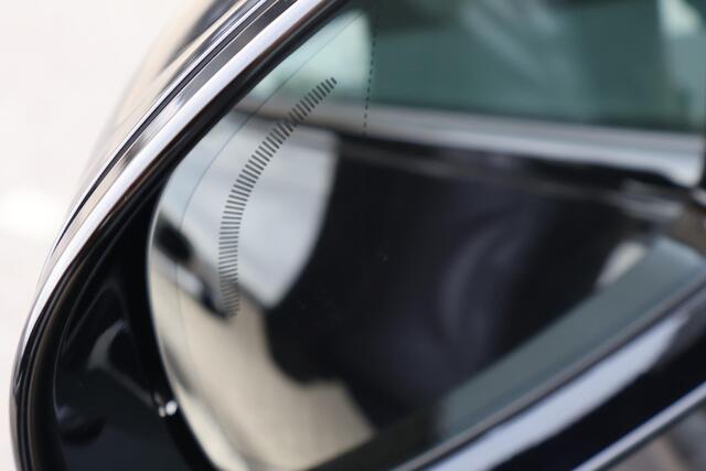 Volvo XC60 T8 Plug-in hybrid AWD Plus Black Edition | Premium Pack | Lighting Pack