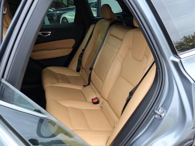 Volvo XC60 2.0 T5 Momentum Polestar Engineered | ACC | Cam | Leder | Org. NL | Keyless |