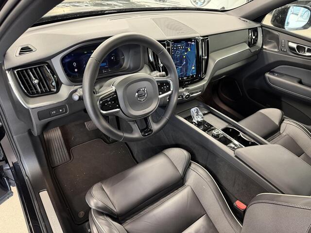 Volvo XC60 2.0 T8 Plug-in hybrid AWD Ultra Black Edition | 360 Camera | Memory | Harman Kardon | Pano | Navi | Winterpakket ( Vestiging - Nieuwegein )