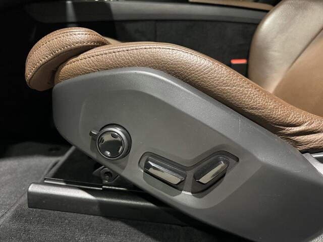 Volvo XC60 2.0 T8 Plug-in hybrid AWD Inscription Aut. | panorama | trekhaak | luchtvering | pilot-assist |
