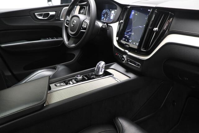 Volvo XC60 2.0 T8 Twin Engine AWD Inscription | HEAD UP | BOWERS & WILKINS | PANORAMADAK | 360 CAMERA | TREKHAAK | 22"