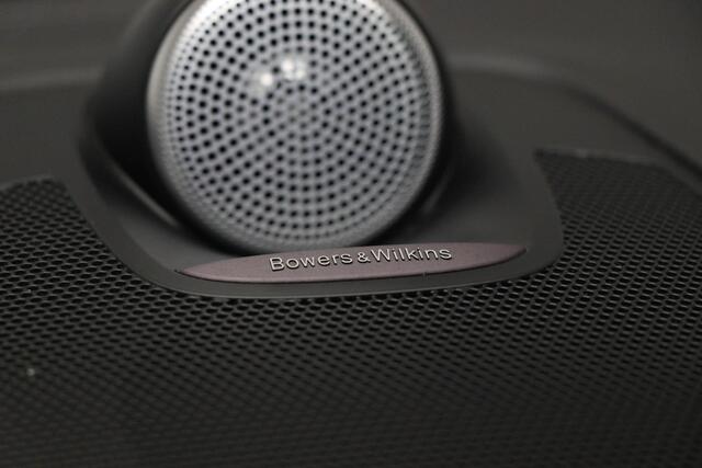 Volvo XC60 2.0 T8 Twin Engine AWD Inscription | HEAD UP | BOWERS & WILKINS | PANORAMADAK | 360 CAMERA | TREKHAAK | 22"