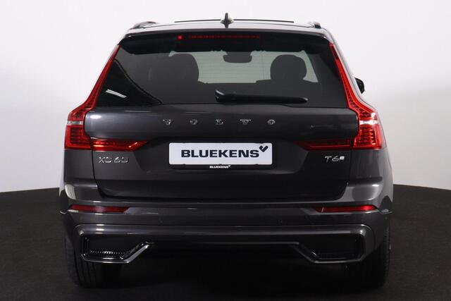 Volvo XC60 T6 Recharge AWD Plus Dark - LONG RANGE - Panorama/schuifdak - IntelliSafe Assist & Surround - 360º Camera - Harman/Kardon audio - Adaptieve LED koplampen - Verwarmde voorstoelen, stuur & achterbank - Elektr. bedienb. voorstoelen met geheugen - Parkeersens
