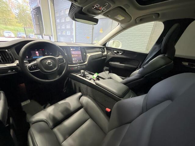 Volvo XC60 T6 Plug-in hybrid Plus Bright | ACC | Panoramadak | Trekhaak | harman/kardon | Stoel+Stuurverwarming