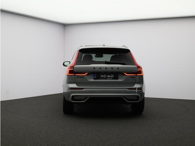 Volvo XC60 2.0 T6 Plug-in hybrid AWD Plus Black Edition / Panoramadak elektrisch / Sportstoelen elektrisch / Lederen bekleding / Stoelverwarming voor + achter / Harman Kardon Audio / Stuurverwarming / Google services