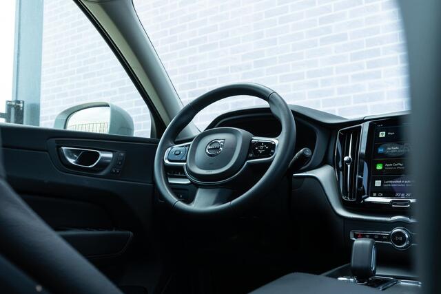 Volvo XC60 T6 Plug-in hybrid AWD Plus Bright | Long Range | Parkeerverwarming | Panoramadak | Lederen bekleding | Elektr. verst. stoelen |