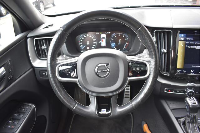 Volvo XC60 2.0 T5 AWD R-Design Panorama, Contourstoelen, Memory, Camera, Carplay, Stoelverwarming