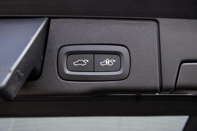 Volvo XC60 2.0 T6 Plug-in hybrid AWD Inscription Expression