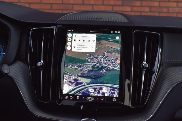 Volvo XC60 T6 350PK Plug-in hybrid AWD Ultra Dark | Trekhaak | 360 Camera |