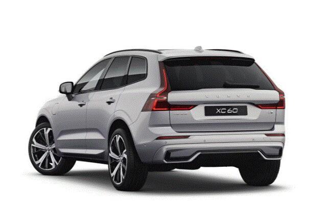 Volvo XC60 T6 350PK Automaat Plug-in hybrid AWD Plus Dark / Panoramadak / Harman Kardon / Luchtvering / 360 camera / Sport stoelen / 21'' velgen / NIEUWPRIJS EUR 81.500,-