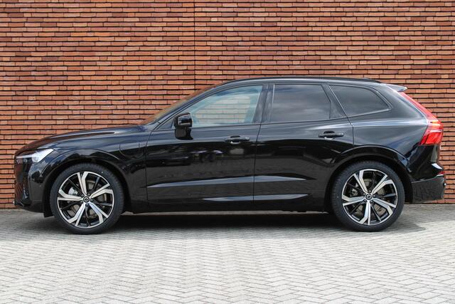 Volvo XC60 T8 Plug-in hybrid AWD Ultra Dark | | Nieuwe auto | Luchtvering | Trekhaak Semi-Elektrisch | Panoramisch schuif- /kanteldak | 21" inch lichtmetalen velgen | Head-Up Display | 360 graden camera | Harman/Kardon Audiosysteem | Extra getint glas | Elektrisch v