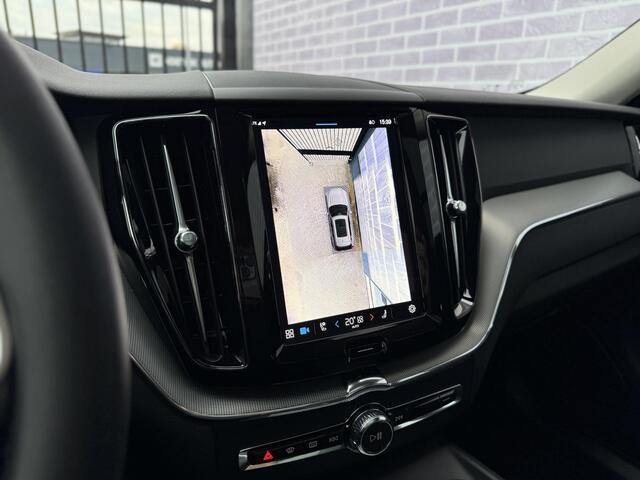 Volvo XC60 2.0 T6 Plug-in hybrid AWD Plus Dark | Trekhaak | 360 Camera | Schuif-/Kanteldak | Stoel-/Stuurverwarming | Adaptive Cruise Control | Elektrisch Verstelbare Voorstoelen