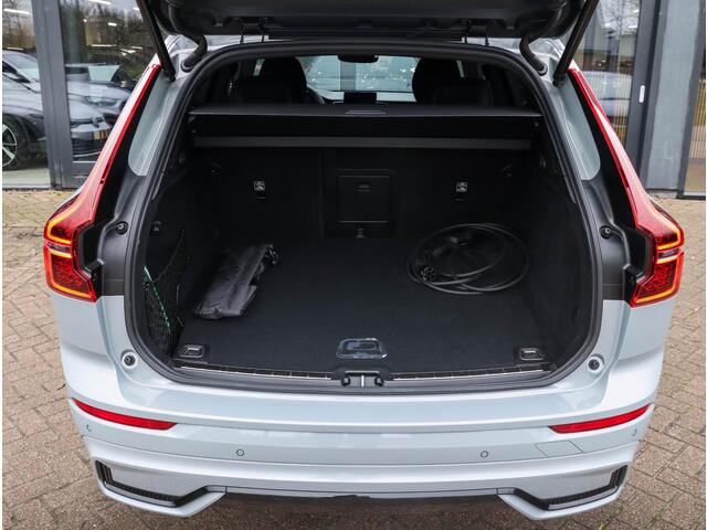 Volvo XC60 2.0 T6 Plug-in hybrid AWD Plus Dark